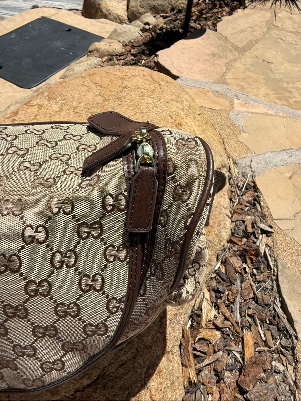 Gucci Beige/Brown GG Canvas Messenger Bag with diaper change pad ! - Picture 8 of 11